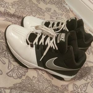 Womens Nike air visi pro 5